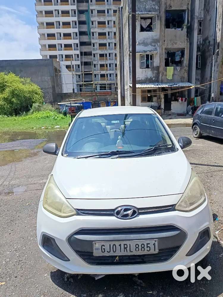 Hyundai Xcent 2015 Model