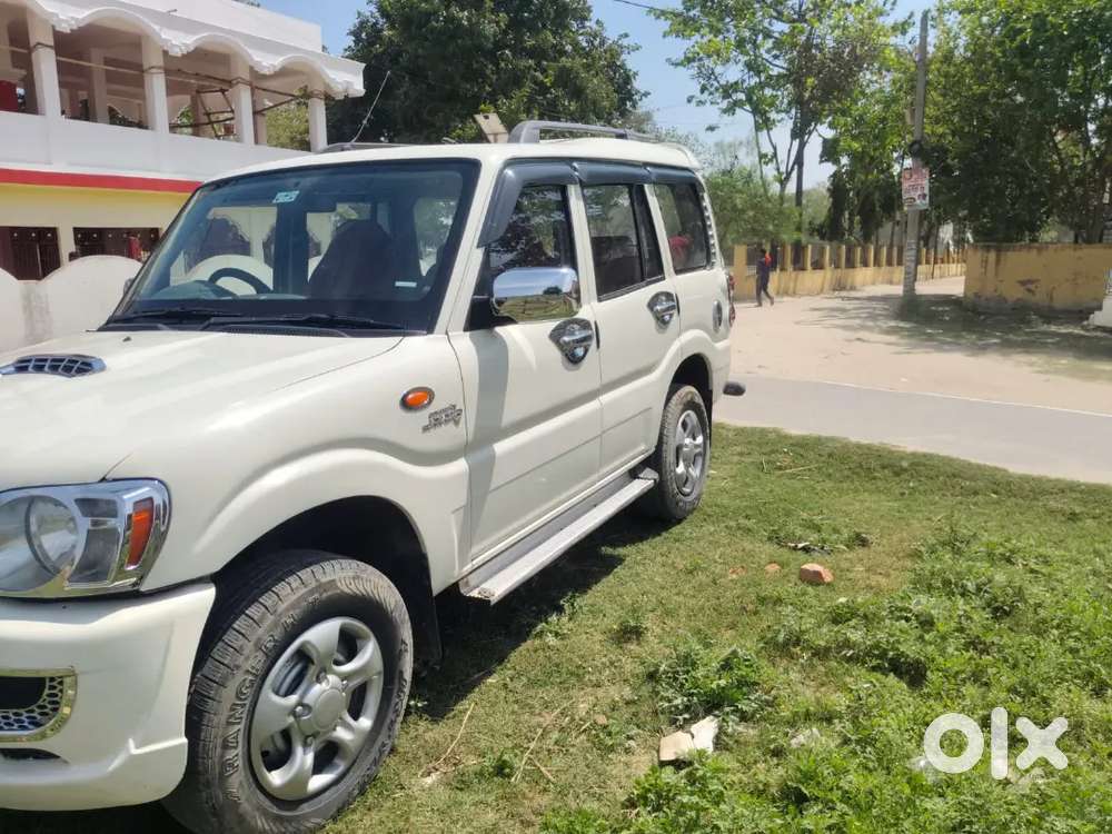 Mahindra Scorpio 2014 Diesel 80000 Km Driven