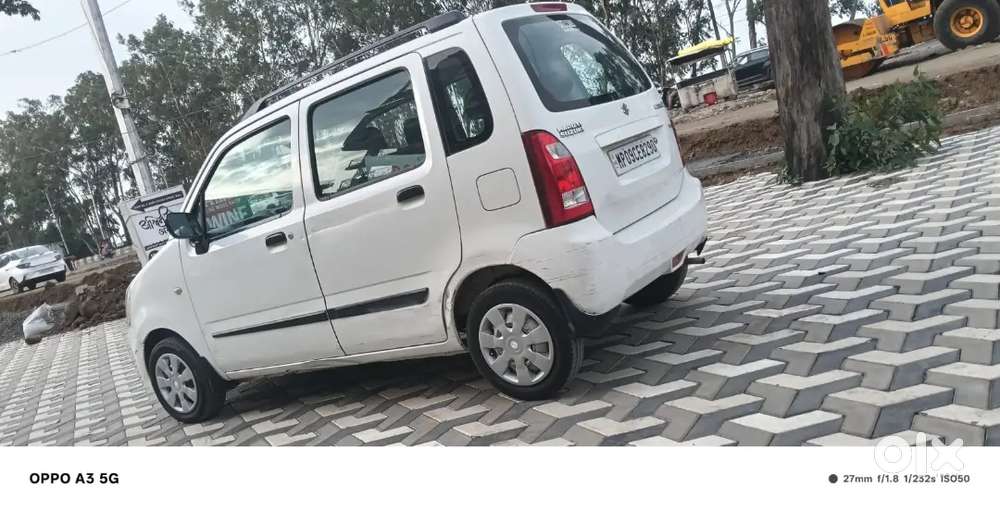 Wagon R Lxi Cng 2010 Front Door Power Window Company Fitted