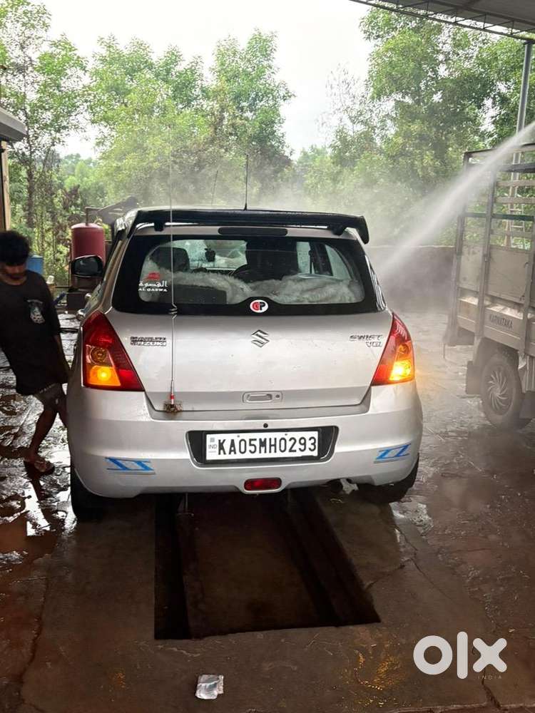 Maruti Suzuki Swift 2010
