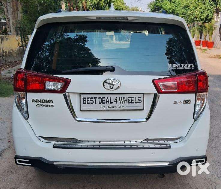 Toyota Innova Crysta 2.4 V, 2022, Diesel