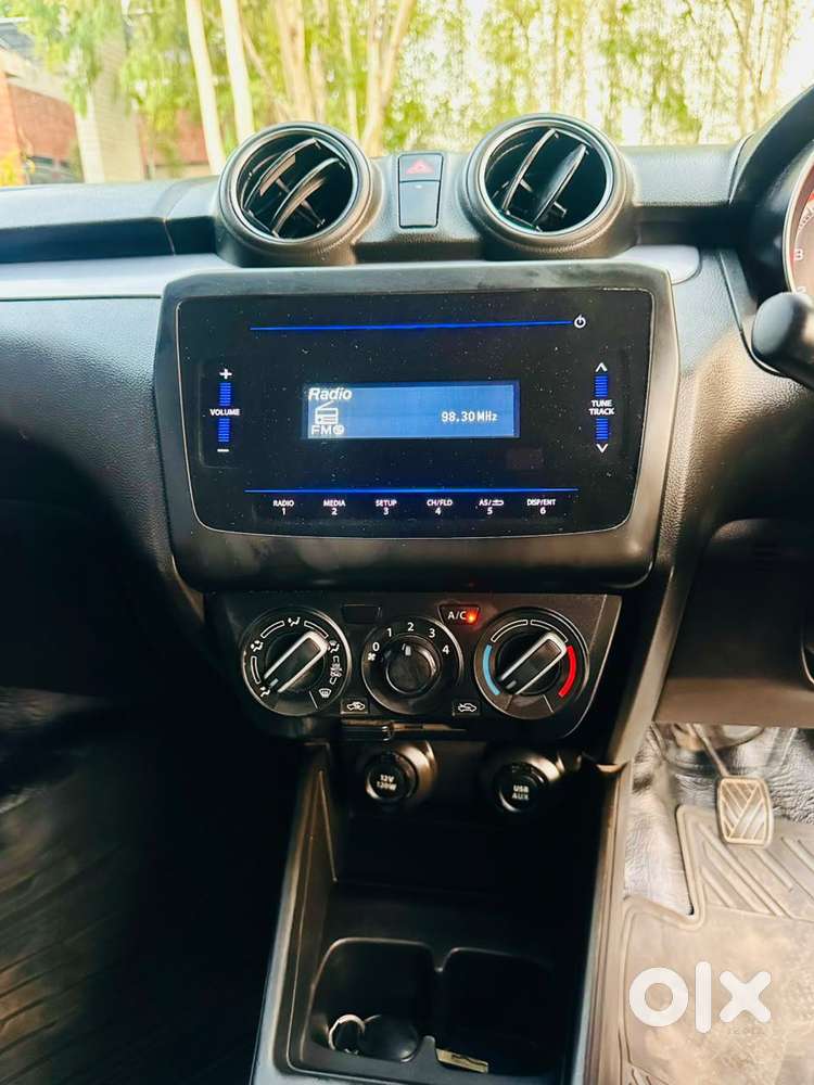 Maruti Suzuki Swift Vxi + Manual, 2023, Petrol