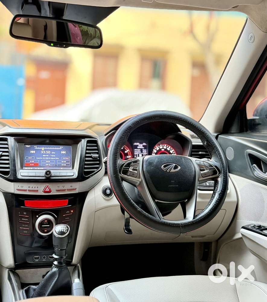 Mahindra Xuv300 W8 Option Dual Tone, 2019, Petrol