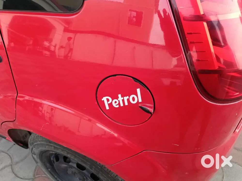 Ford Figo 1.2 Petrol 2012