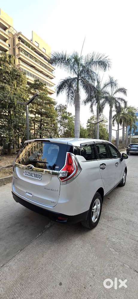 Mahindra Marazzo M8, 2019, Diesel