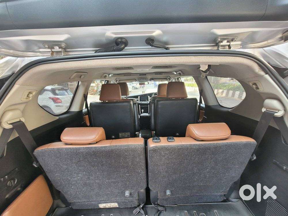 Toyota Innova Crysta 2.8z Automatic, 2018, Diesel