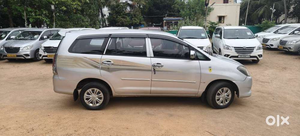 Toyota Innova 2.5 G (diesel) 7 Seater, 2010, Diesel