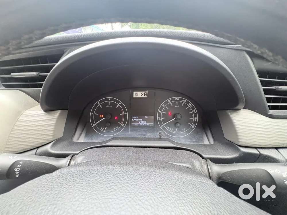 Toyota Innova Crysta 2021 Diesel 66903 Km Driven