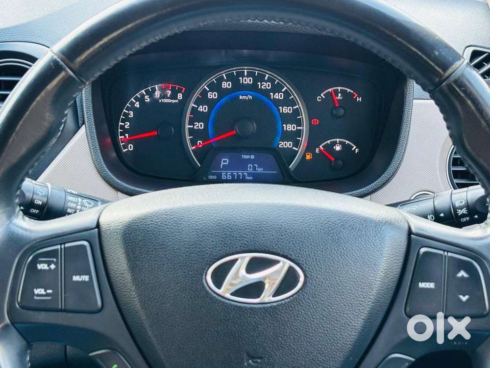 Hyundai Grand I10 Asta Option, 2014, Petrol