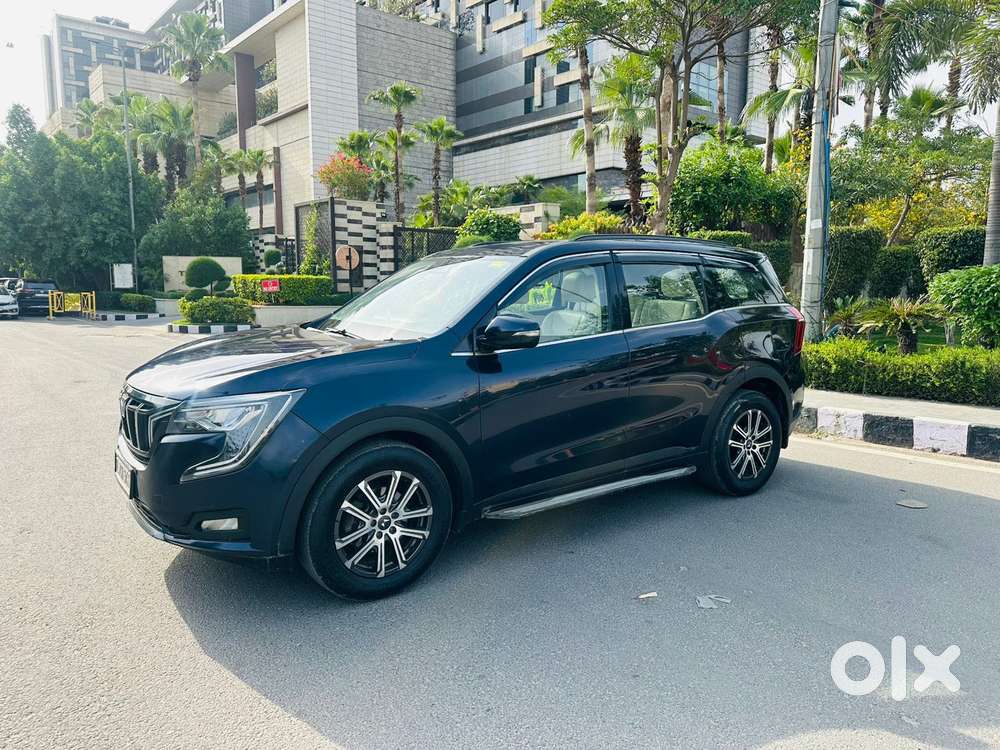 Mahindra Xuv700 2.0 Ax 7 Petrol At Str, 2022, Petrol