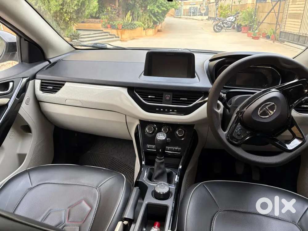 Tata Nexon Petrol 2021