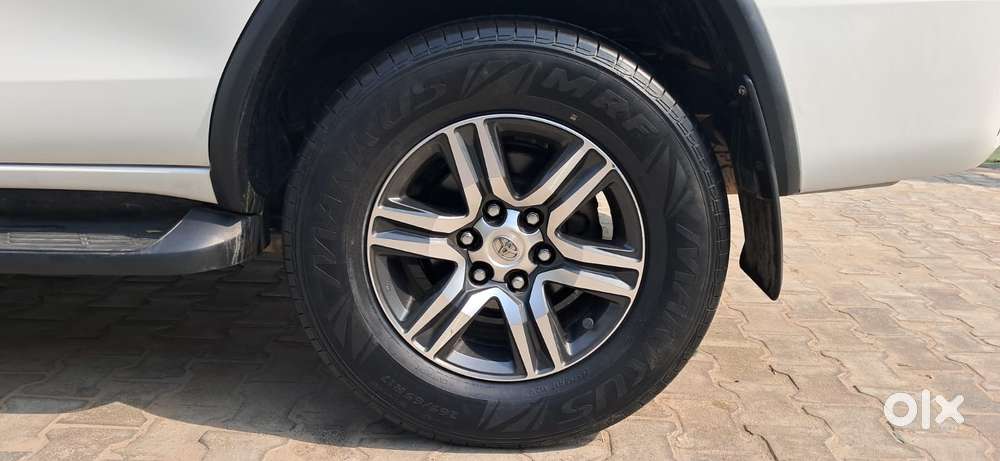 Toyota Fortuner 4x2 Mt 2.8 Diesel, 2022, Diesel