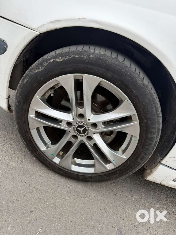 Mercedes-benz C-class Diesel Automatic 2006
