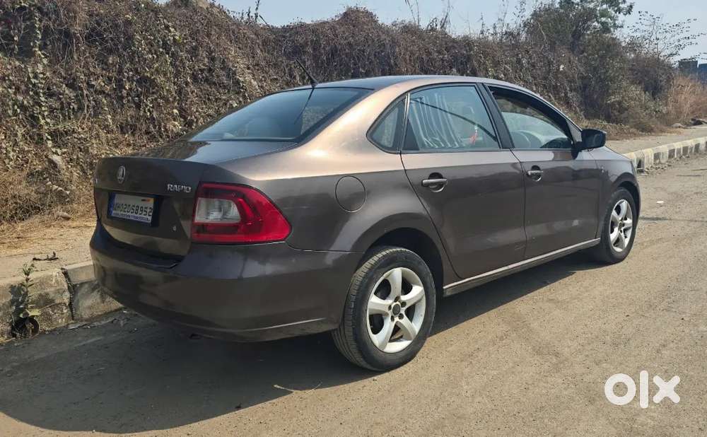Skoda Rapid 2015 Diesel 114000 Km Driven