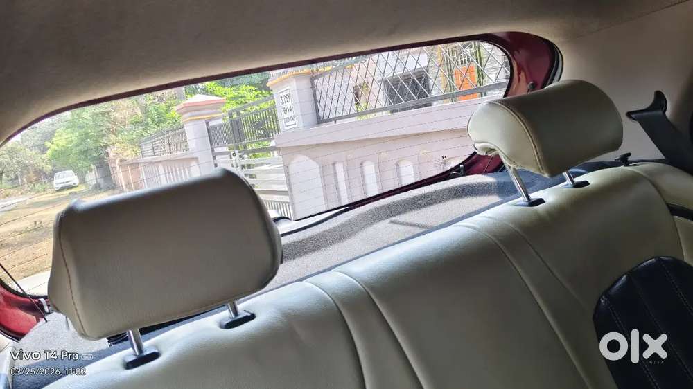 Grand I10 2016 Petrol Only 34000 Km Driven , Top Variant