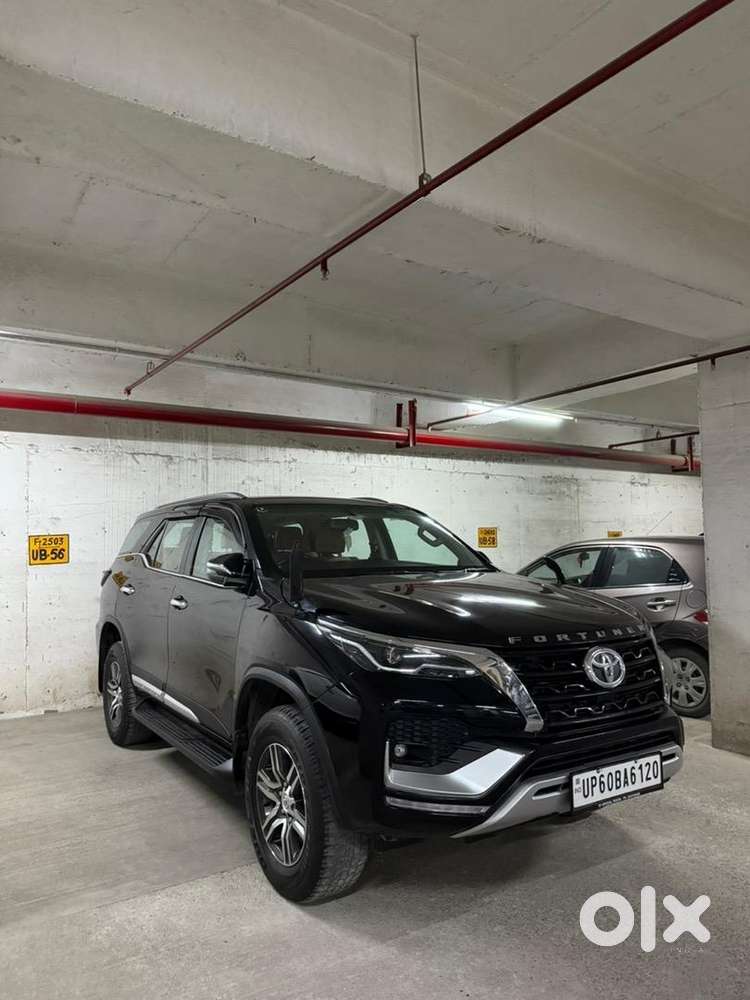 Toyota Fortuner 4x2 Diesel At  2023  ₹2l Accessories & Michelin Tyre