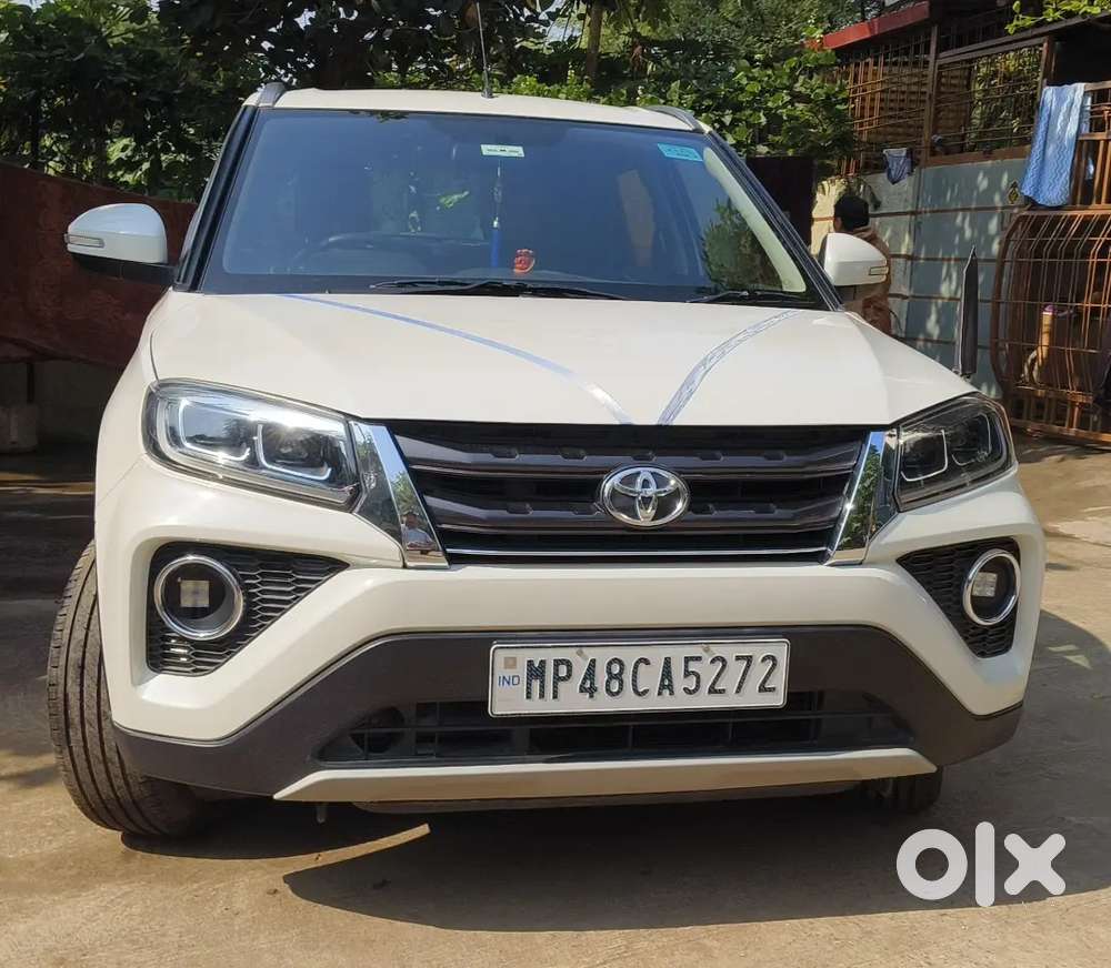 Toyota Urban Cruiser Shoroom  Condition 2022 Petrol 17500 Km Driven
