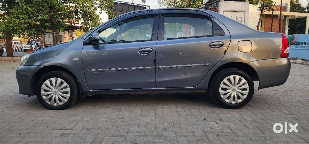 Toyota Etios G Exclusive, 2013, Petrol