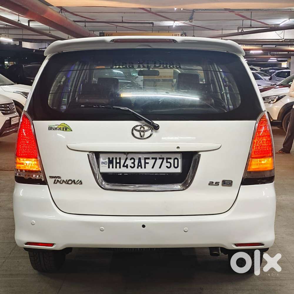 Toyota Innova 2.5 G (diesel) 8 Seater Bs Iv, 2010, Diesel