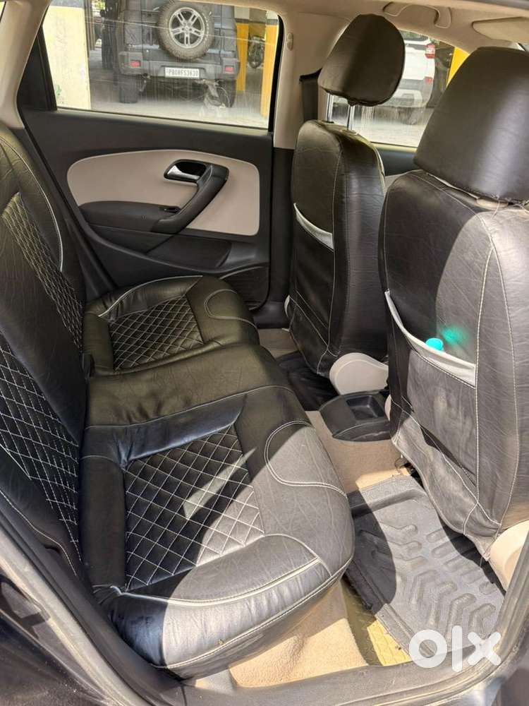 Volkswagen Polo 2012 Diesel 150000 Km Driven