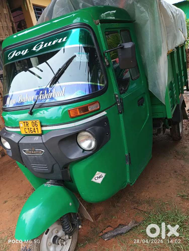 Bajaj Cargo Caring Car, Cng/petr Khowai Mahadebtila, Nh Road