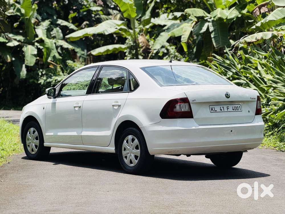 Skoda Rapid 1.6 Mpi At Ambition, 2012, Petrol