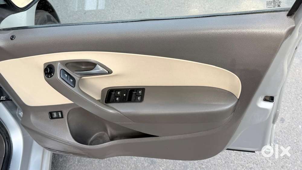 Volkswagen Vento 2010-2013 Petrol Highline, 2013, Petrol