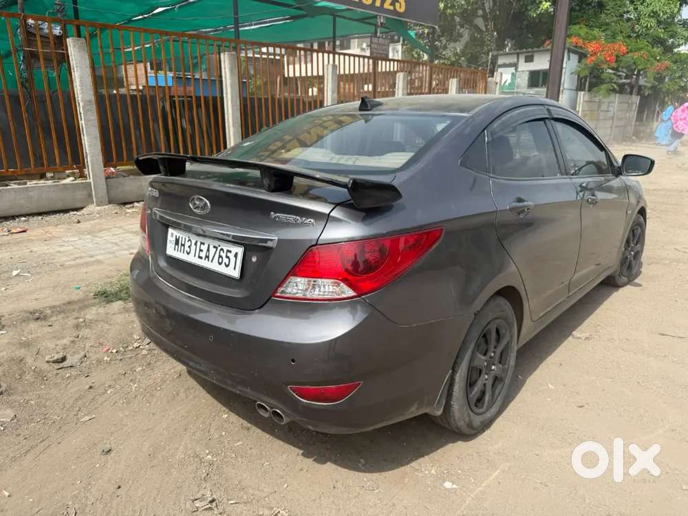 Hyundai Verna Petrol Manual 2012 Year