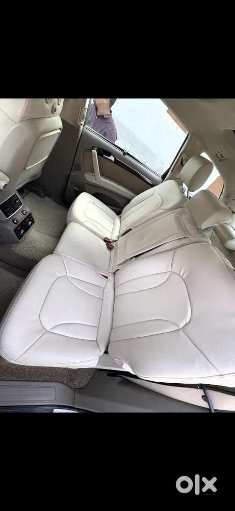 Audi Q7 2011 Diesel 128000 Km Driven