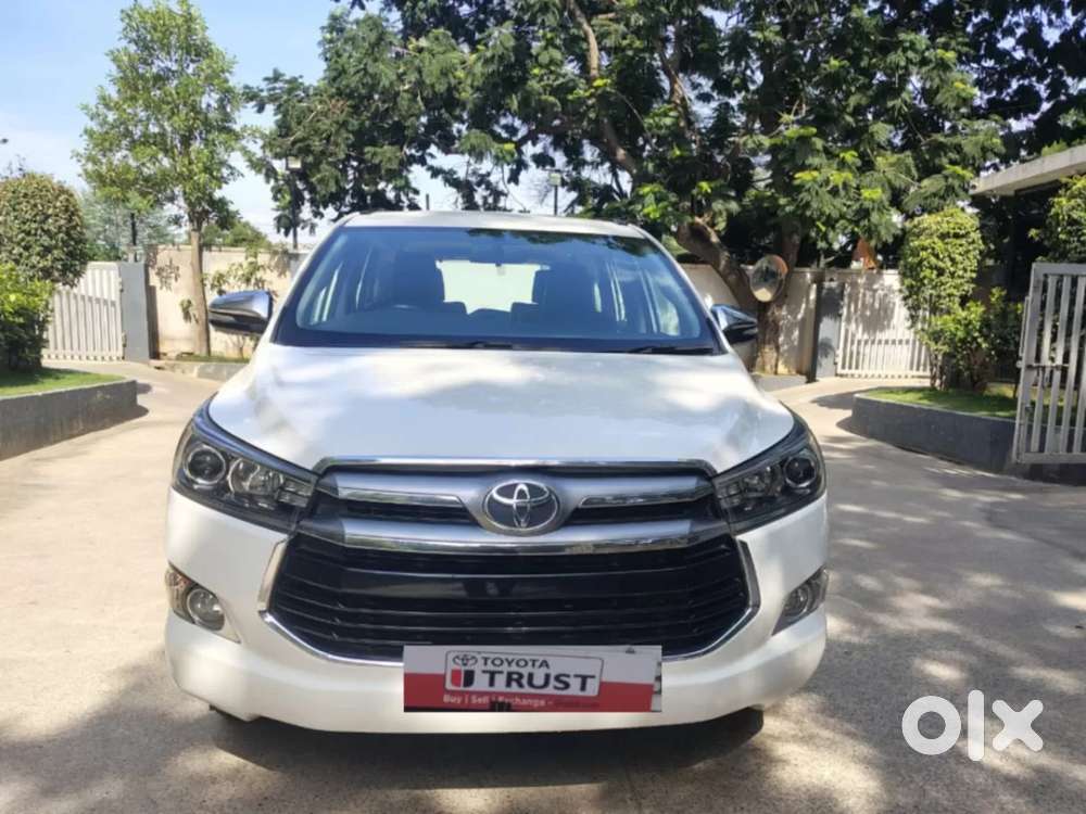 Toyota Innova Crysta, 2016, Diesel