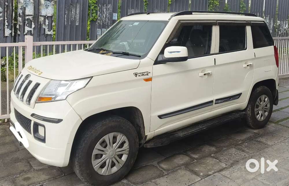 Mahindra Tuv 300 2016