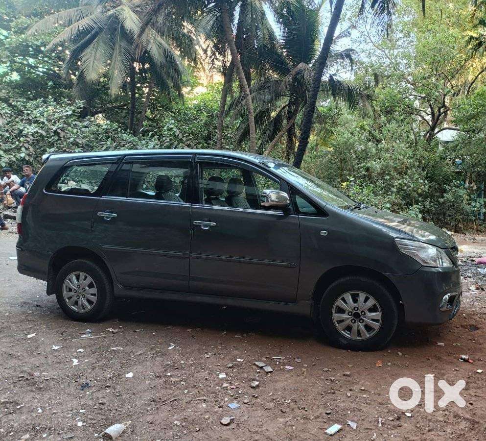 Toyota Innova 2.5 V 7 Str, 2011, Diesel