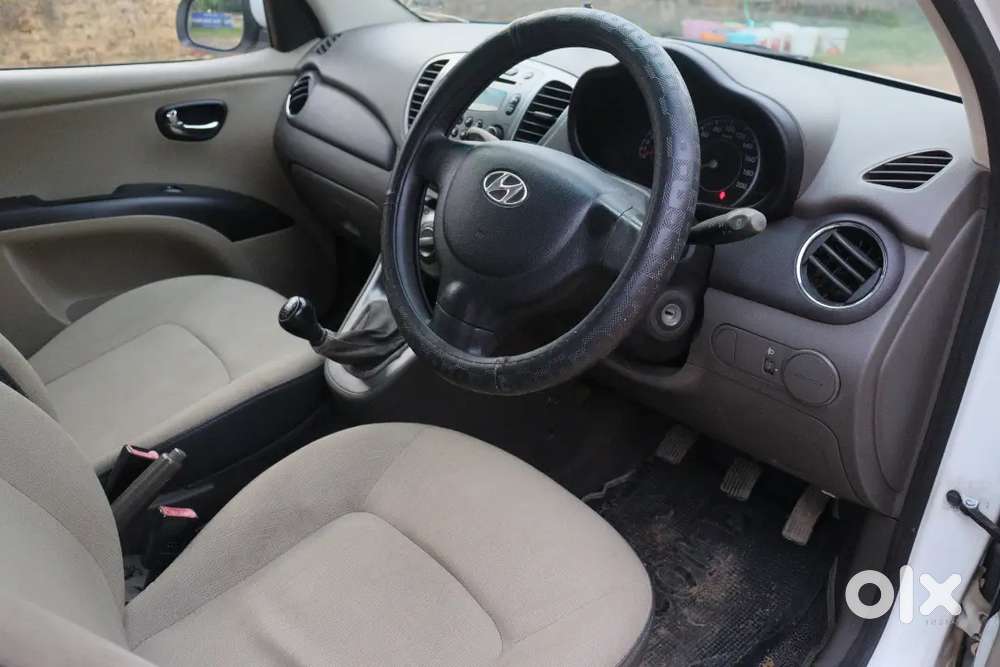 Hyundai I10 Sportz 2011(paper Valid Till 2031)