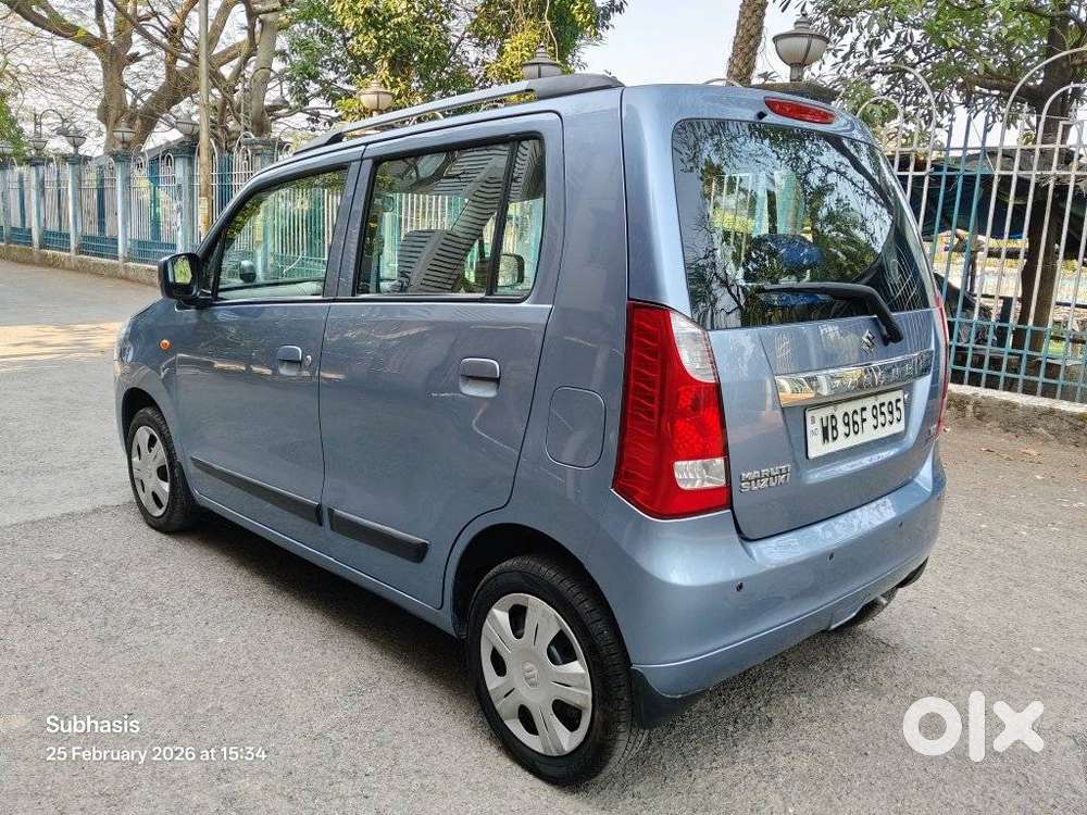Maruti Suzuki Wagon R Vxi Amt1.2, 2017, Petrol