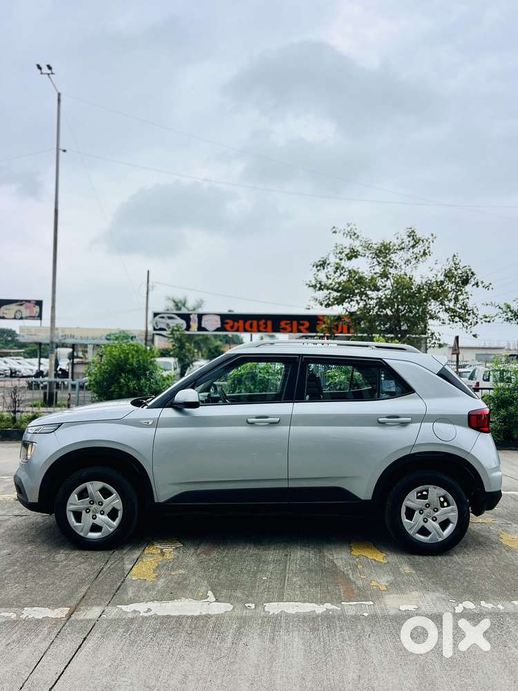 Hyundai Venue S Turbo, 2019, Petrol