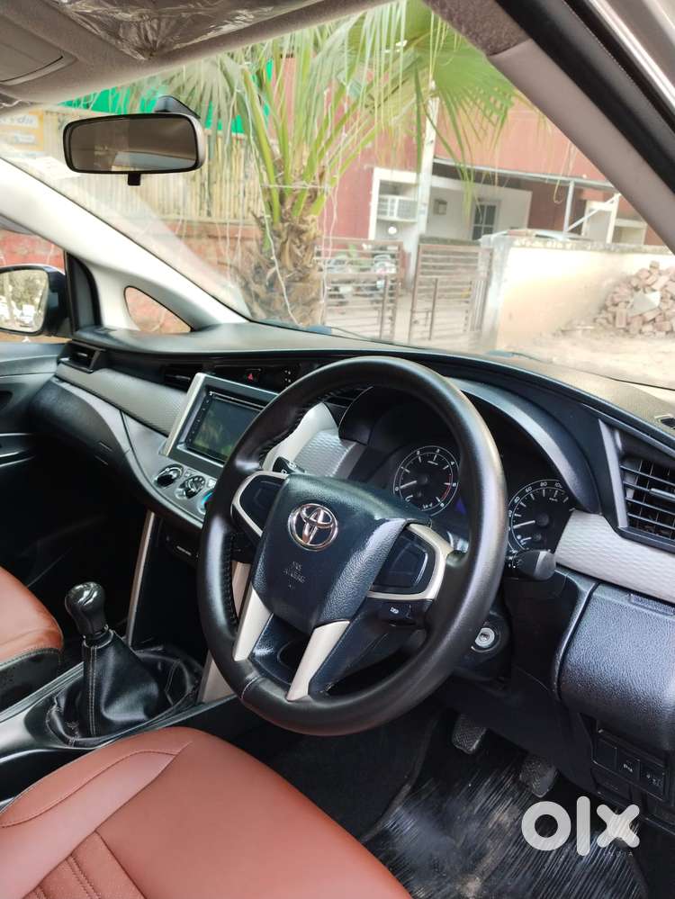 Toyota Innova Crysta