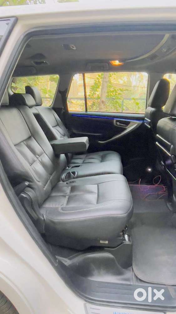 Toyota Innova Crysta 2.4 Vx Mt 8s, 2019, Diesel