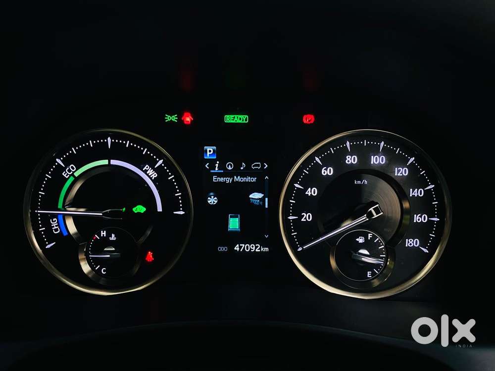 Toyota Vellfire Vip – Executive Lounge, 2023, Petrol