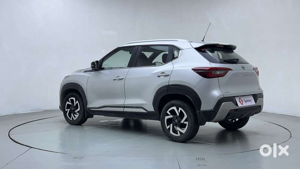 Nissan Magnite 1.0 Xv Premium Turbo Cvt (o), 2021, Petrol
