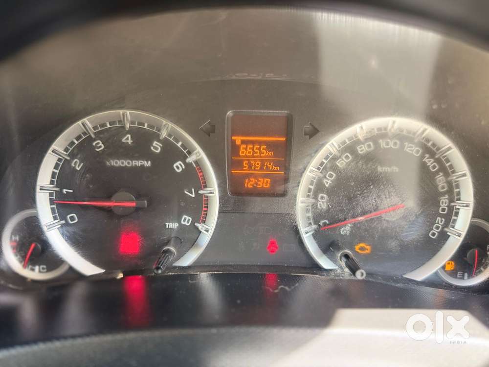 Maruti Suzuki Dzire, 2016, Petrol
