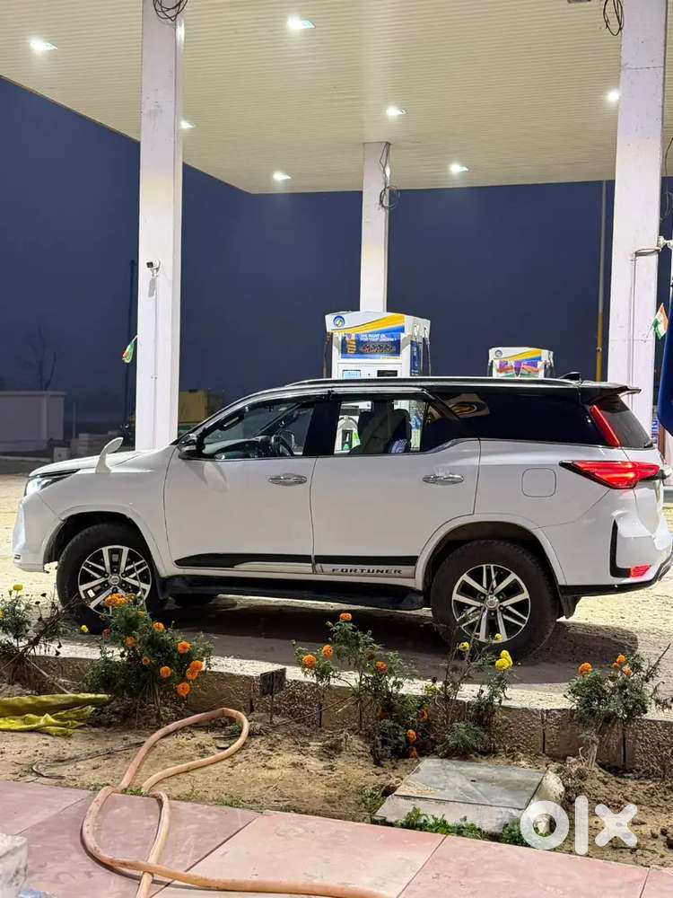 Urgent Sale Fortuner Legender Converted  Vip No.  New Tyre Yokohama