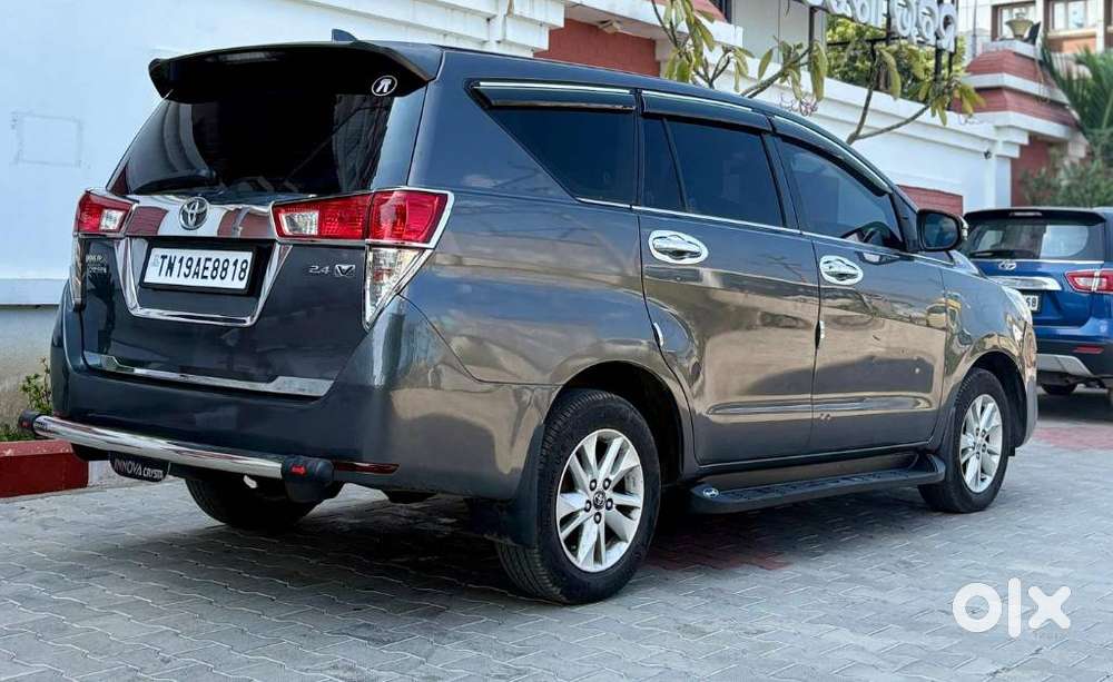 Toyota Innova Crysta 2.4 V, 2017, Diesel