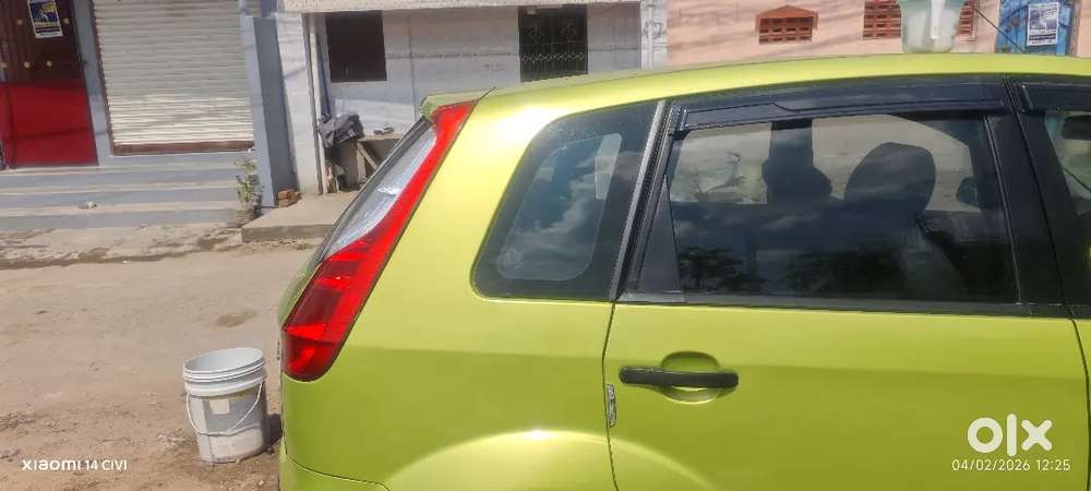 Ford Figo 2010 Petrol 40000 Km Driven