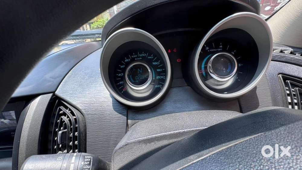 Mahindra Xuv500 2016 Diesel Well Maintained