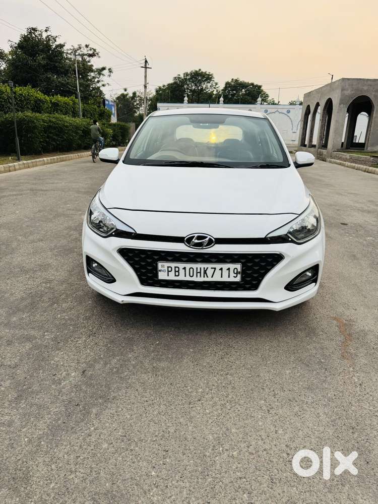 Hyundai I20 Sportz 1.2 Vtvt, 2020, Petrol