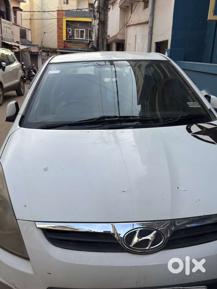 Hyundai I20 Petrol Car 2010 Model