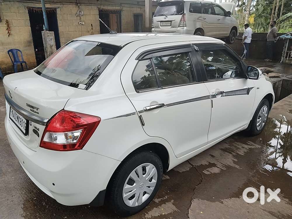 Maruti Suzuki Swift Dzire Vdi Optional, 2015, Diesel