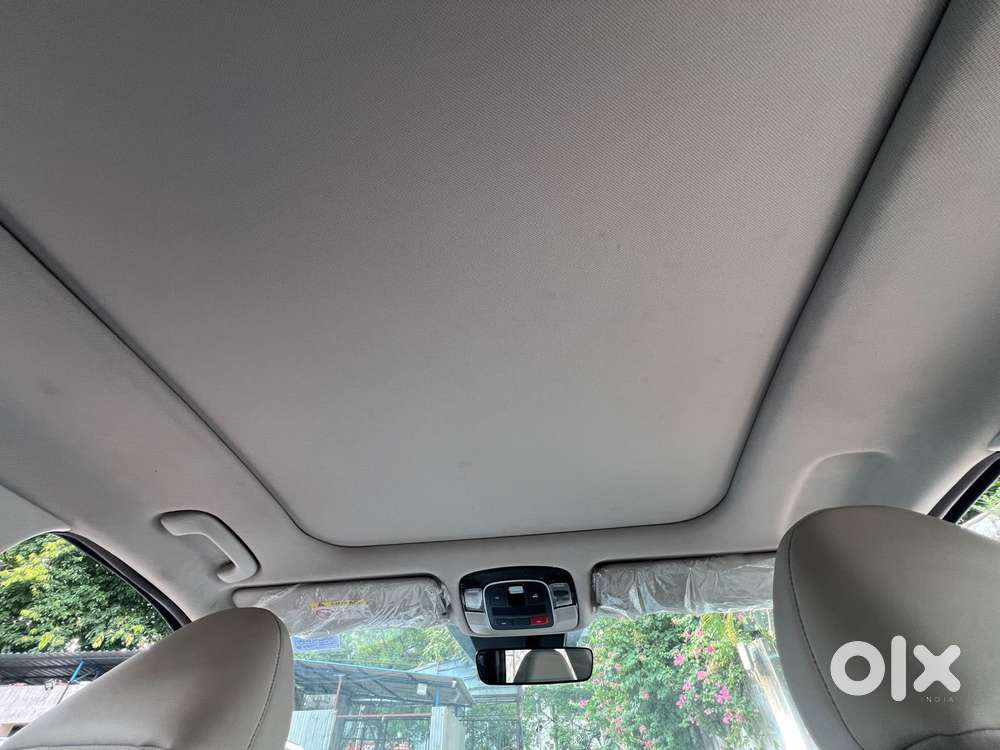 Hyundai Tucson Signature 2.0 At Petrol Dual Tone, 2023, Petrol