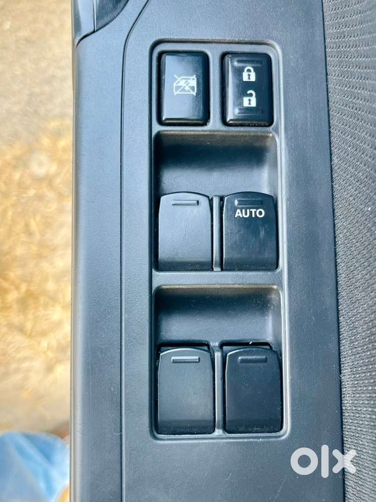Maruti Suzuki Brezza 2017