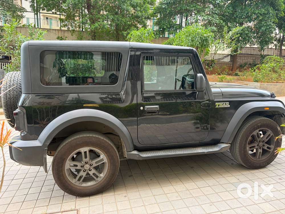 Mahindra Thar Petrol 2023